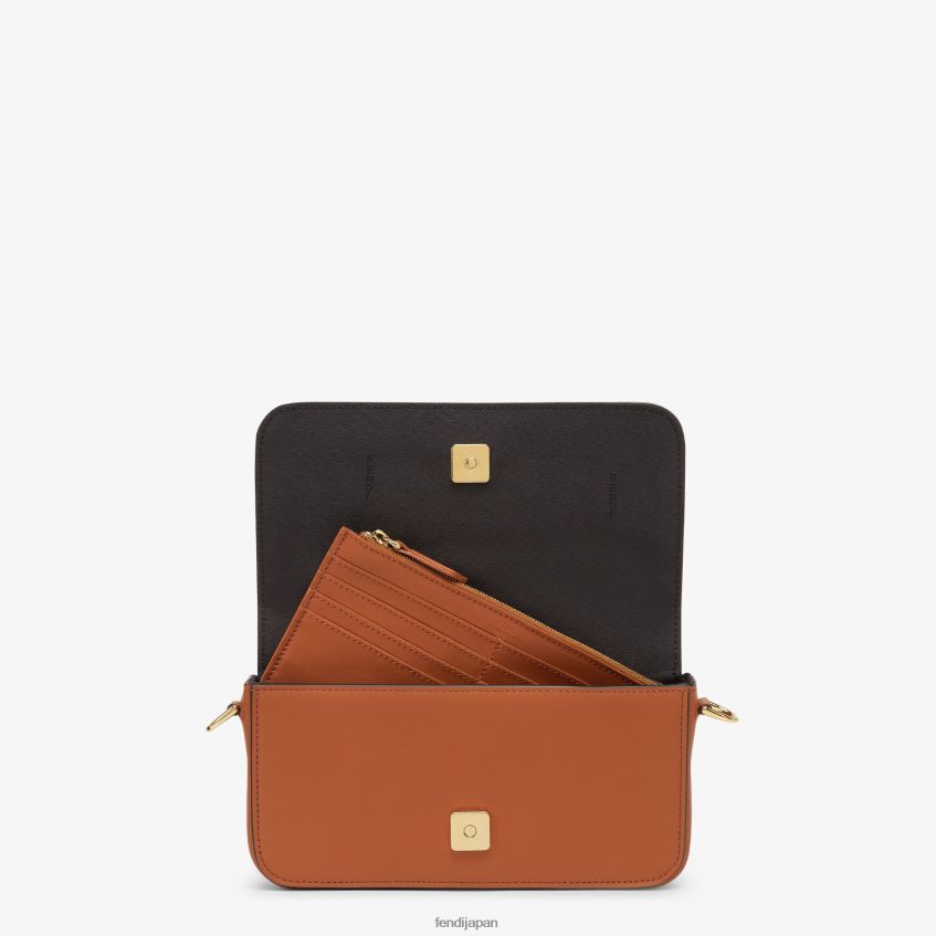 jp Fendi 女性 グラフィオンチェーンレザーウォレット 茶色 20L42T1416 アクセサリー