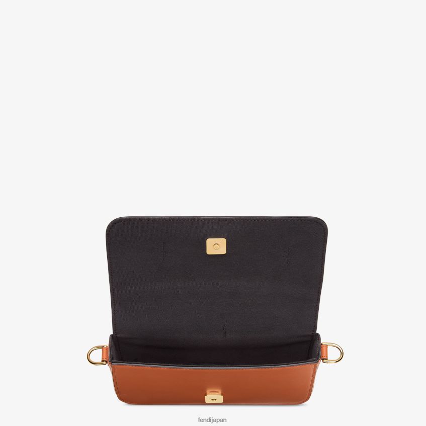 jp Fendi 女性 グラフィオンチェーンレザーウォレット 茶色 20L42T1416 アクセサリー