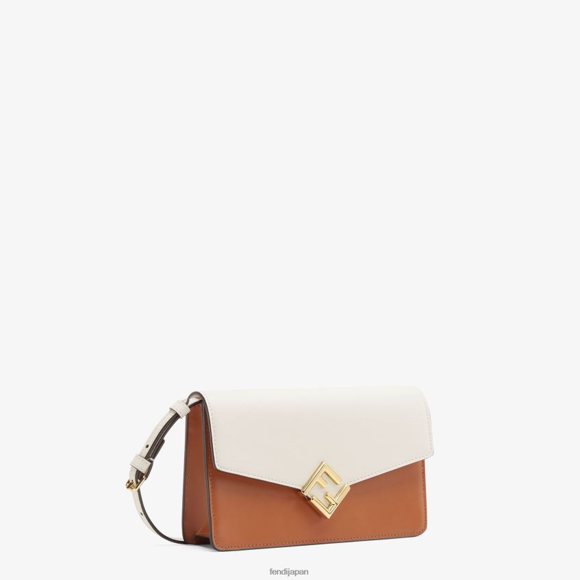 jp Fendi 女性 ツートンカラーのレザーとカメリアのウォレット 多色 20L42T1437 アクセサリー