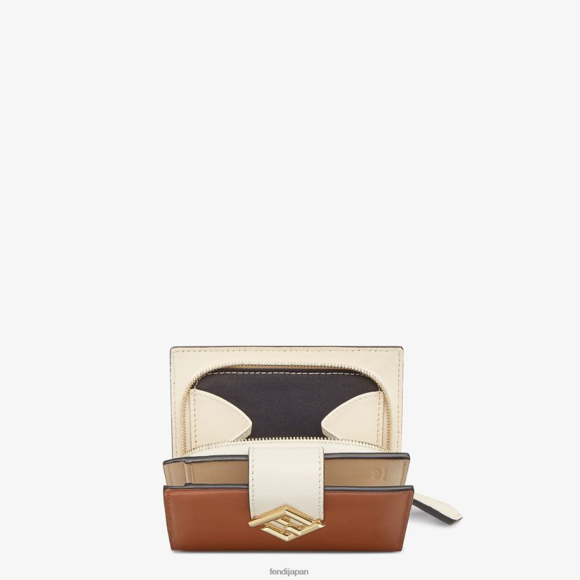 jp Fendi 女性 ツートンカラーとカメリアレザーのコンパクトウォレット 多色 20L42T1438 アクセサリー