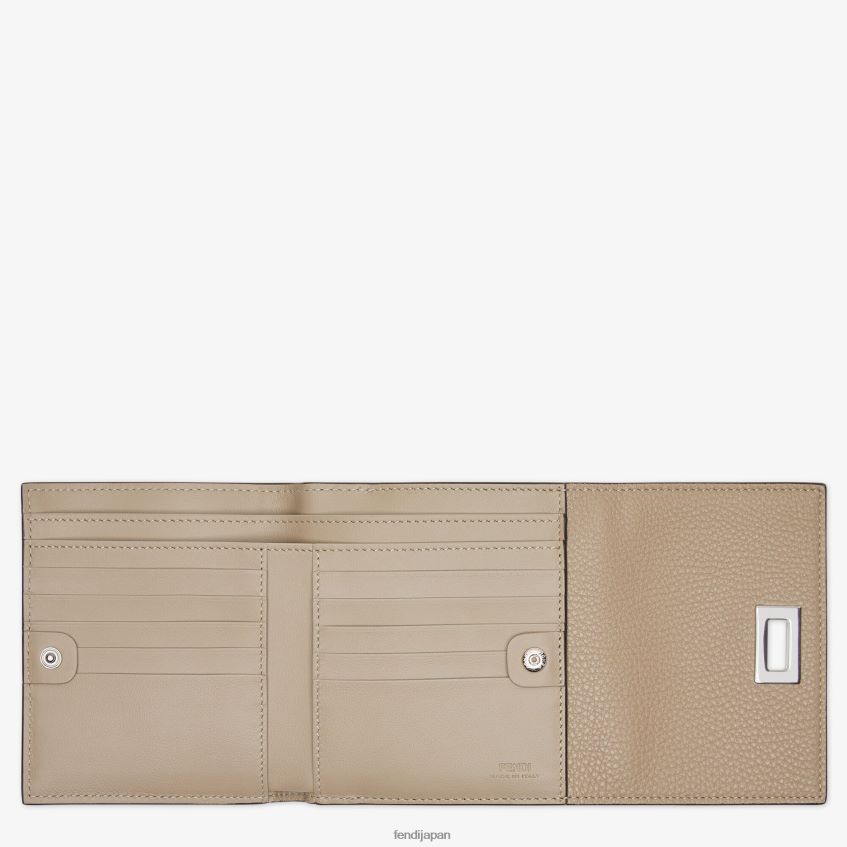 jp Fendi 女性 ピーカブーレザーウォレット ベージュ 20L42T1569 アクセサリー