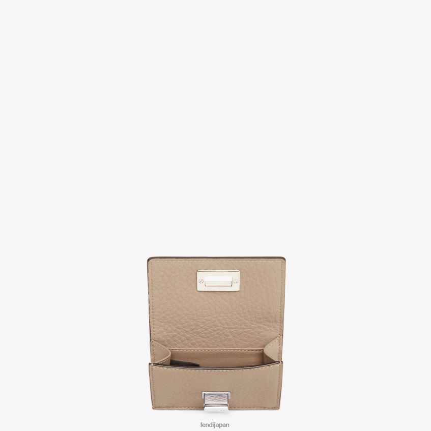 jp Fendi 女性 ピーカブー マイクロ三つ折りレザーウォレット ベージュ 20L42T1571 アクセサリー