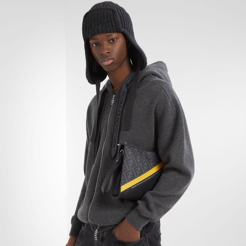 jp Fendi 男性 布製ポーチ グレー 20L42T1842 アクセサリー