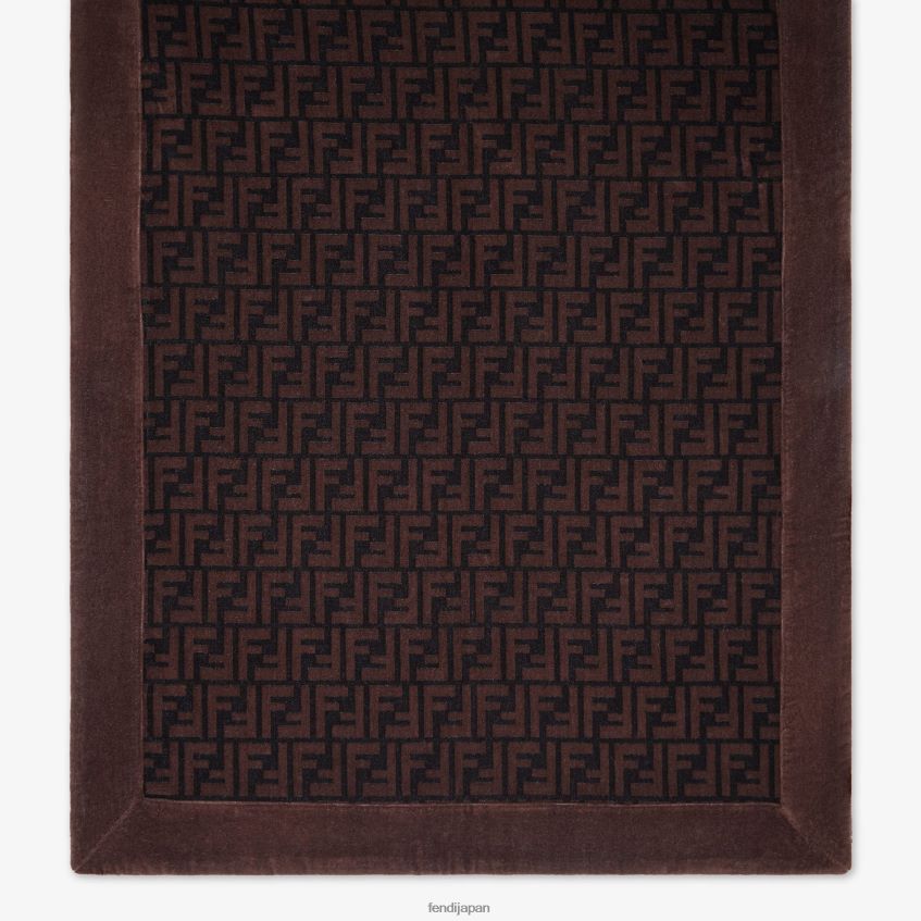 jp Fendi 男性 コットンビーチタオル 茶色 20L42T2175 アクセサリー
