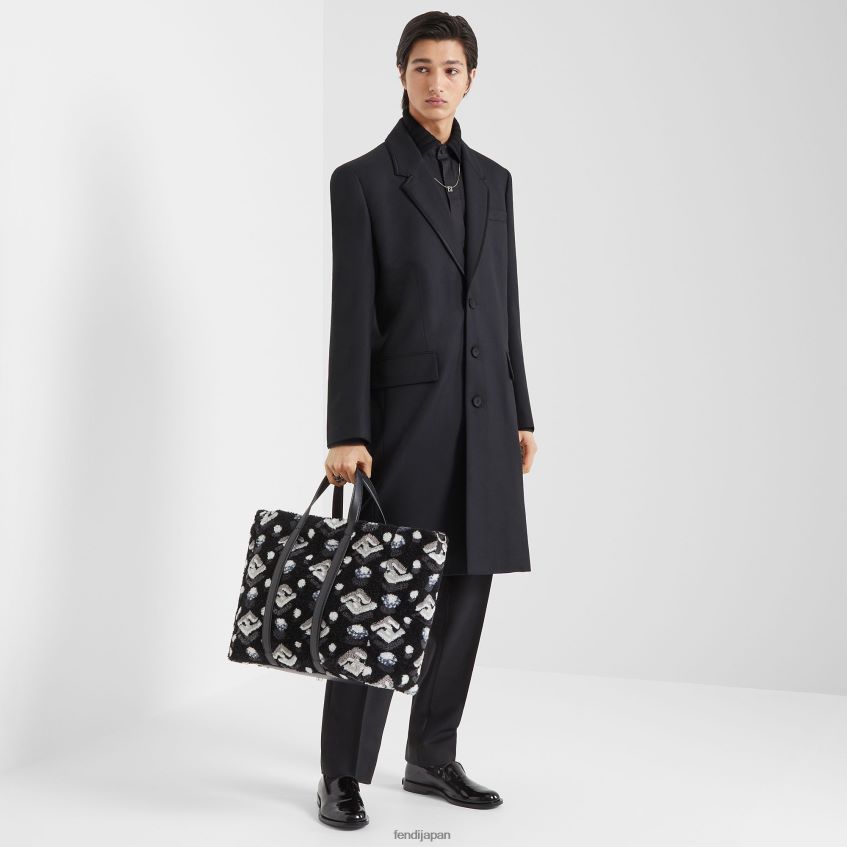 jp Fendi 男性 パテントレザーのスリッパ 黒 20L42T2313 靴