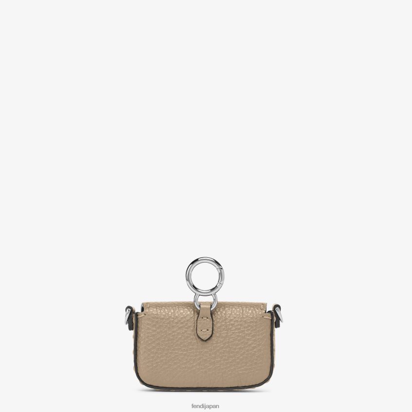 jp Fendi 女性 ナノバゲットレザーチャーム ベージュ 20L42T52 アクセサリー