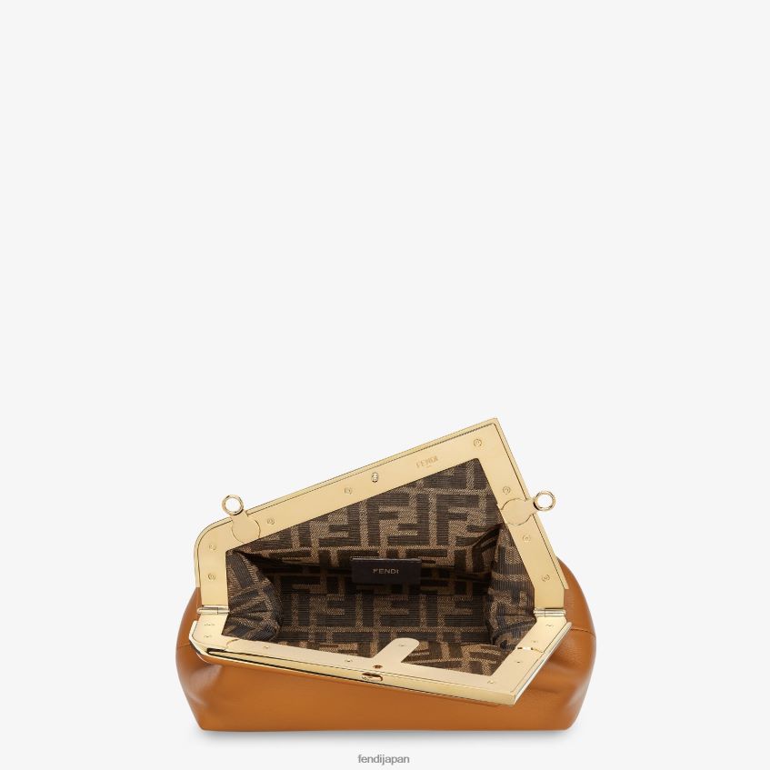 jp Fendi 女性 小さな革バッグ 茶色 20L42T573 アクセサリー