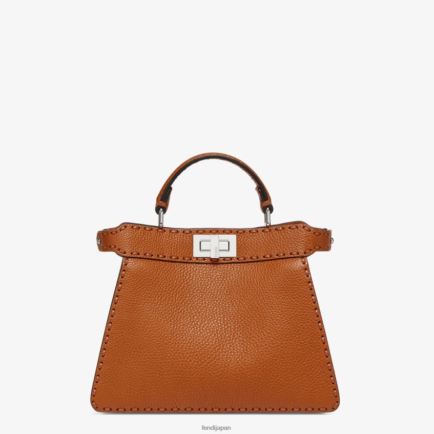 jp Fendi 女性 オーバーサイズのトップステッチが施されたセレリアバッグ 茶色 20L42T612 アクセサリー