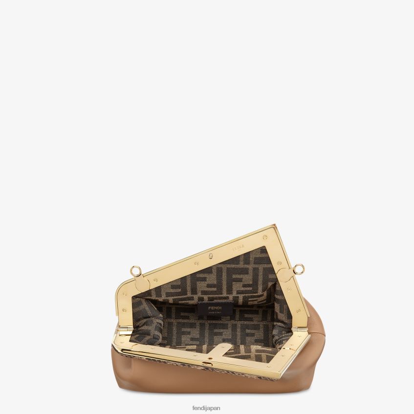 jp Fendi 女性 エキゾチックなディテールが施されたレザーバッグ ベージュ 20L42T871 アクセサリー