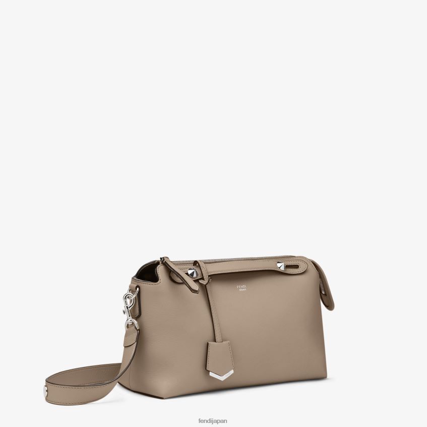 jp Fendi 女性 レザーボストンバッグ 鳩灰色 20L42T888 アクセサリー