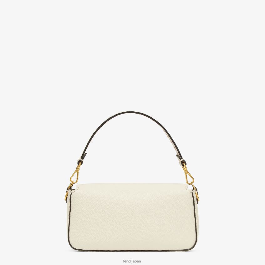 jp Fendi 女性 オーバーサイズのトップステッチが施されたカメリア セレリア バッグ ベージュ 20L42T895 アクセサリー