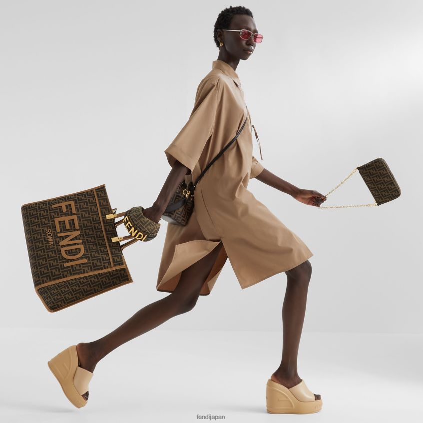 jp Fendi 女性 チェーン付きジャカード FF ファブリック クラッチ 茶色 20L42T537 アクセサリー